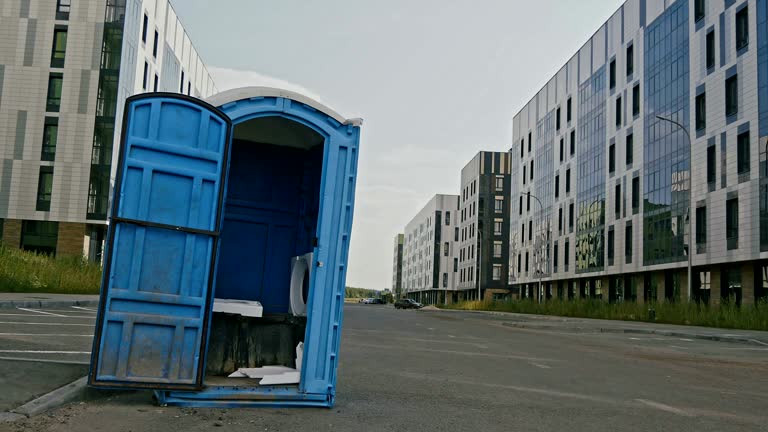 Best Long-Term Portable Toilet Rental  in Baileys Crossroads, VA